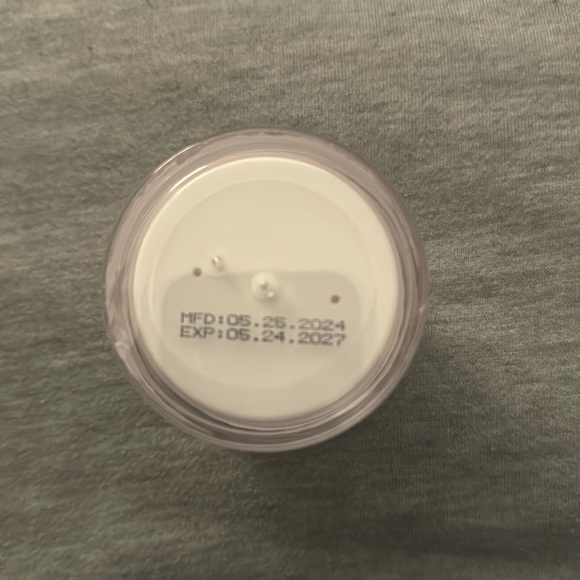 1.764 ounces, NWT, inner thigh firming cream, brand new in plastic wrap - Picture 5 of 6